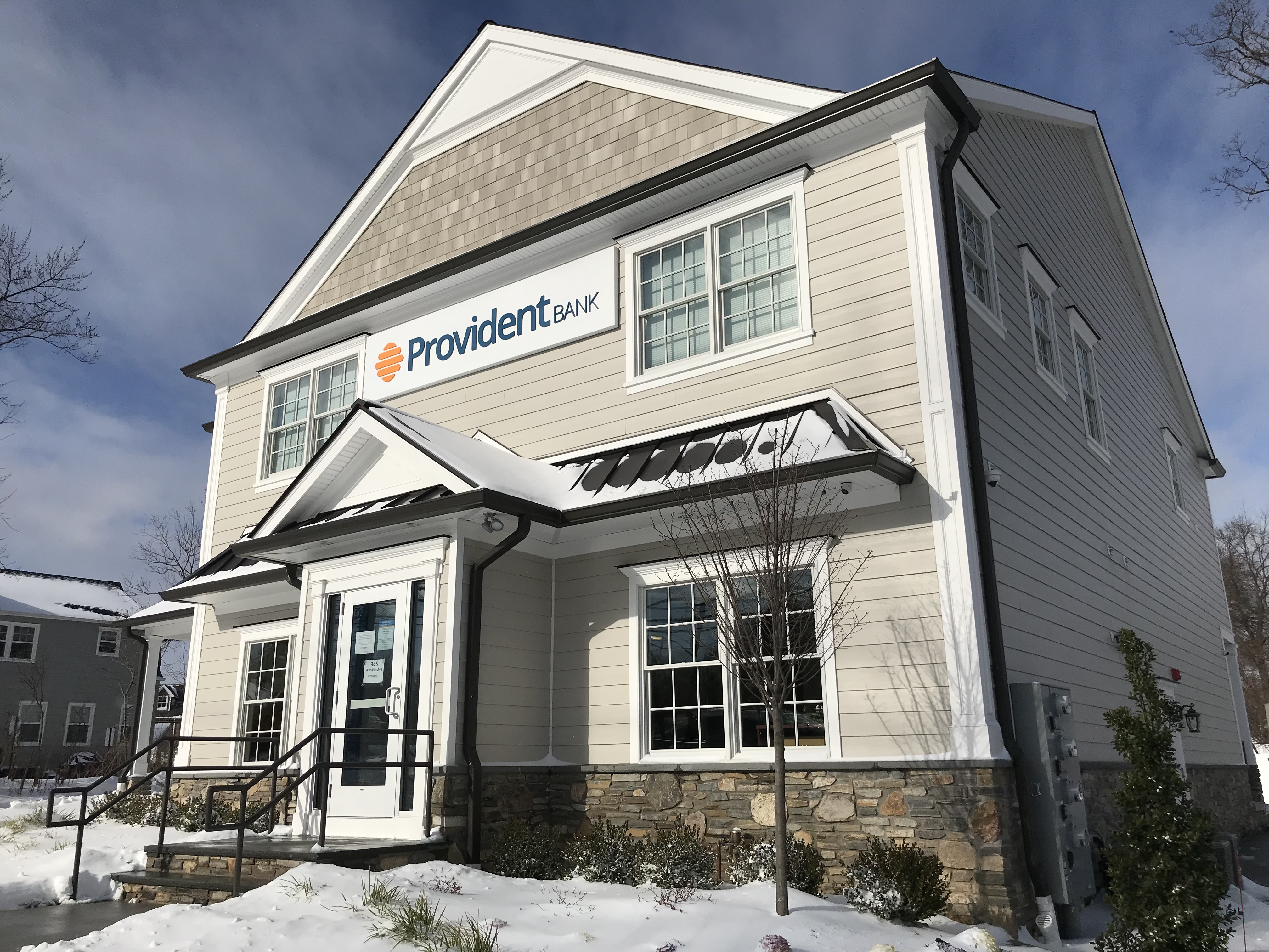 Provident Bank's new Wyckoff branch