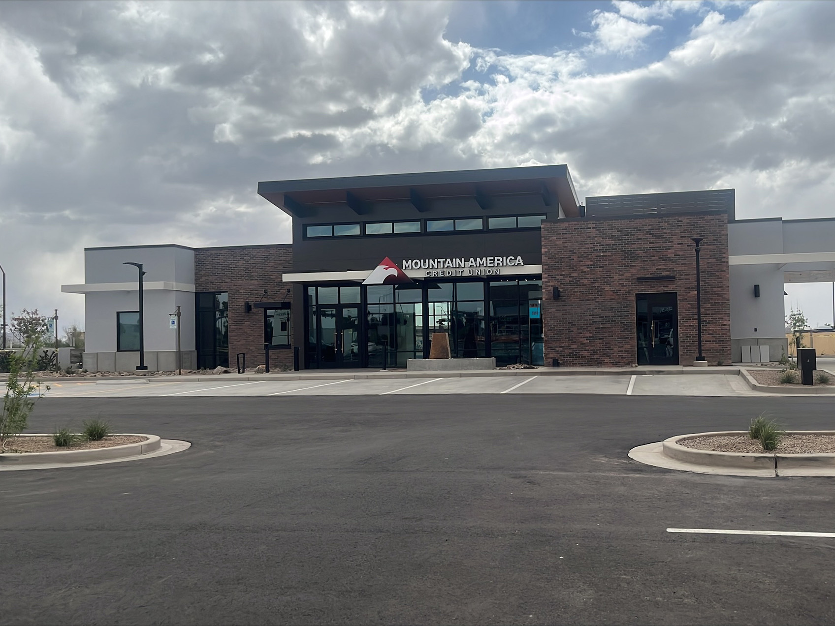 Mountain America Credit Union Continues Expansion in Arizona With New Queen Creek Location