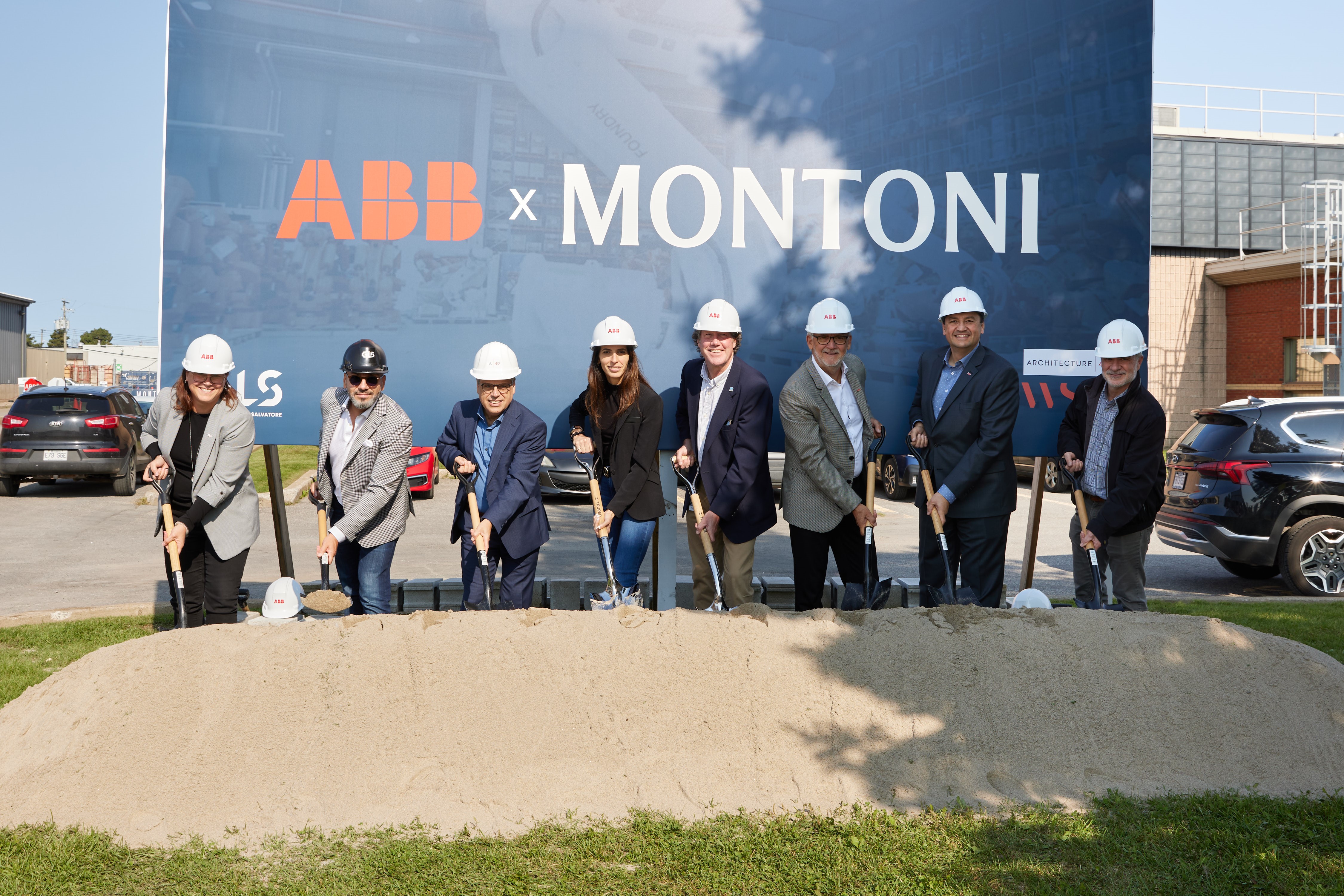 In the photo: Katie Bessette, ABB; Bruno Verenini, Architecture 49; Luciano Salvatore, GLS; Roula Abi-Ghanem, Montoni; Tim Thomas, Mayor of Pointe-Claire; Alain Quintal, ABB; Vince Pesce, ABB; Brent Cowan, Councillor for District 8 -Oneide, Pointe-Claire