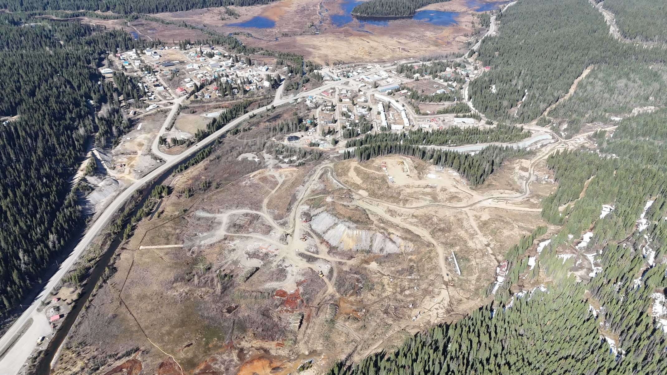 Mine site complex processing facility site preparation works. 