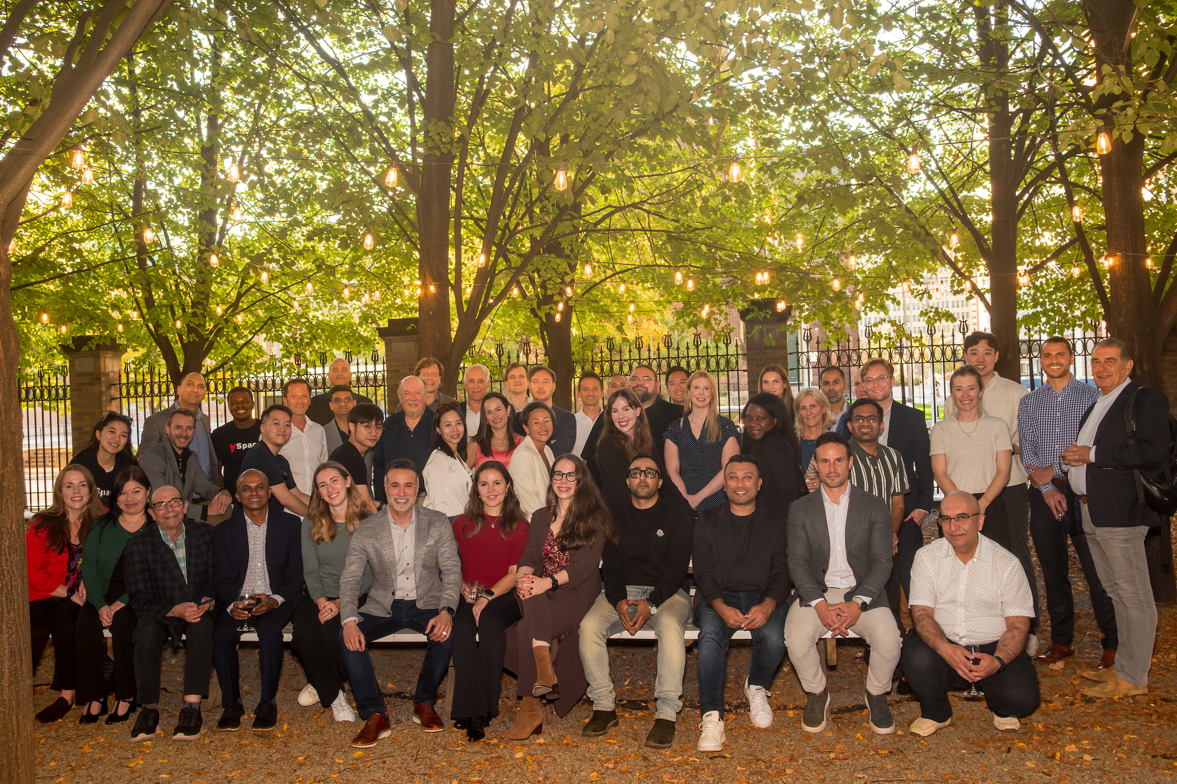 Membres, partenaires et champions de NACO lors d'une réception privée à Toronto