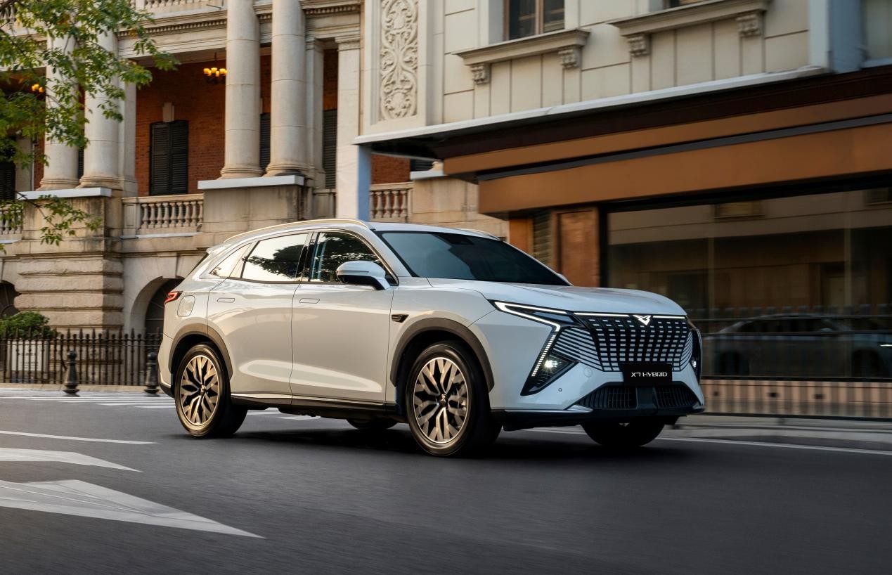 Kaiyi X7 Hybrid, which going to launch globally this year.