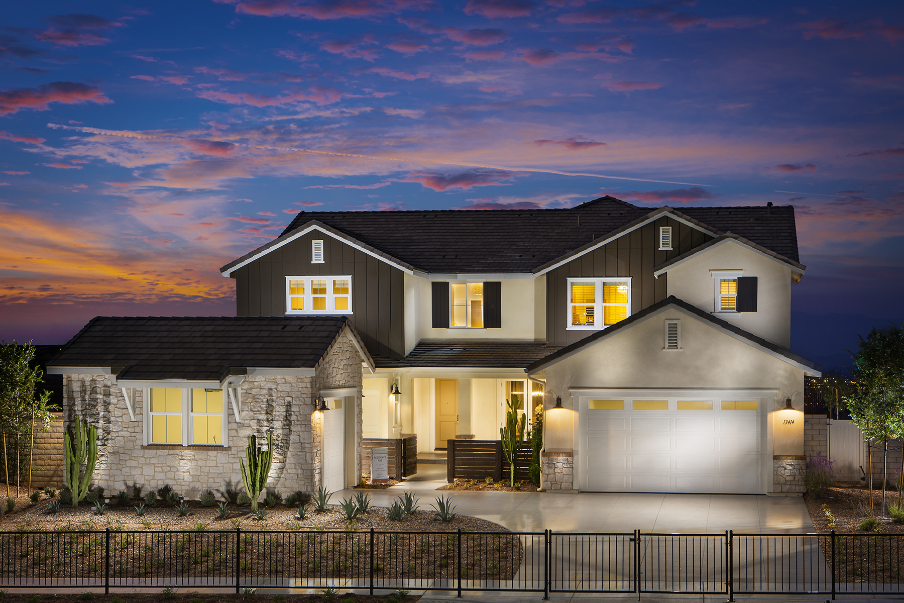 Exterior, Skyridge at Joshua Ranch