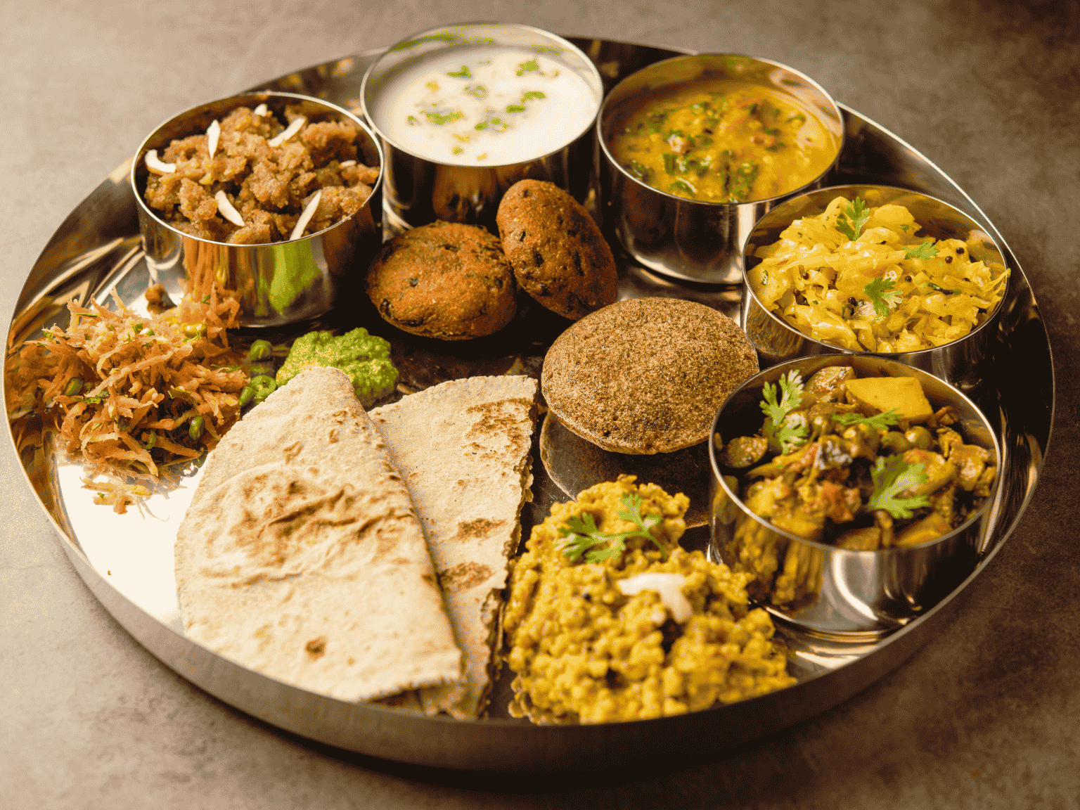 wholesome-protein-rich-thali-tiffinstash-delivers