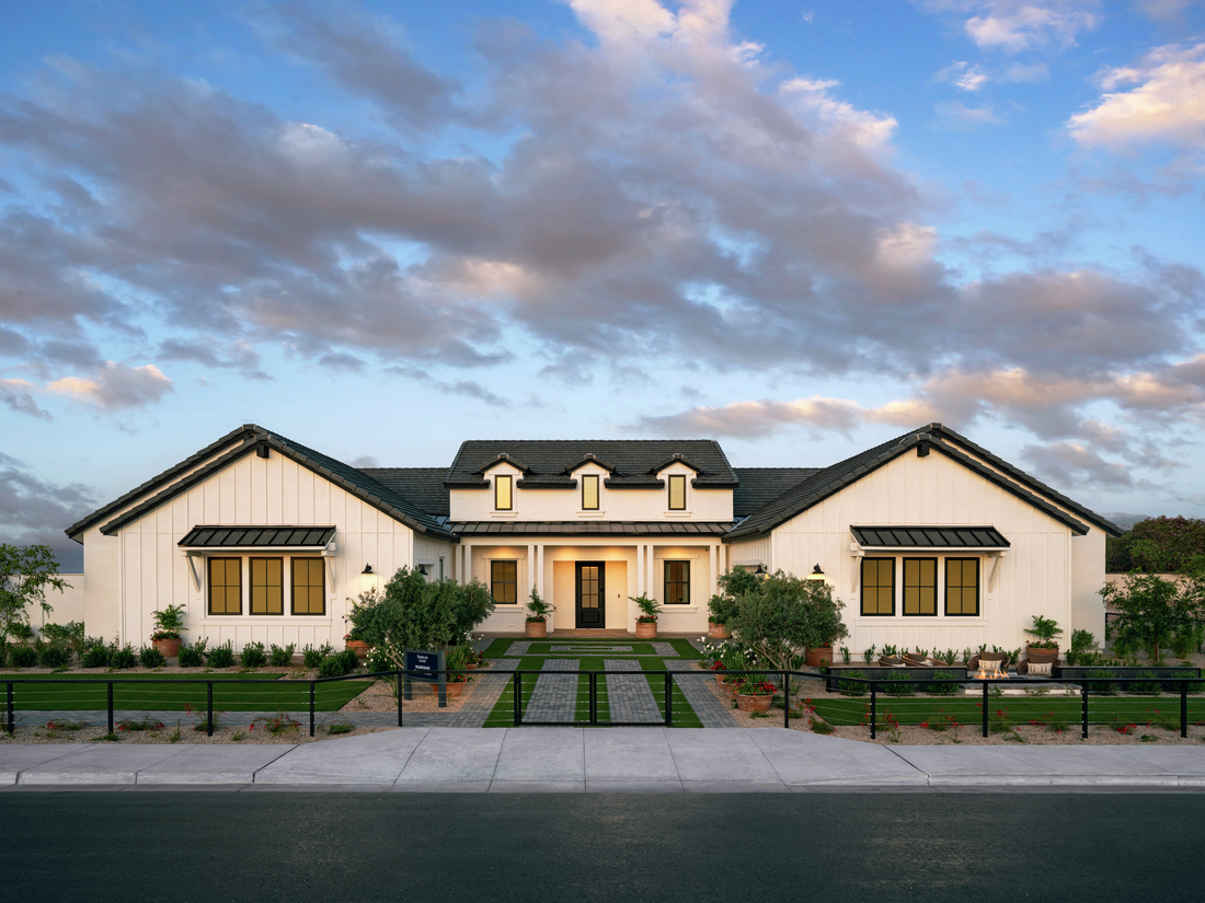 Stonegate Court by Toll Brothers 