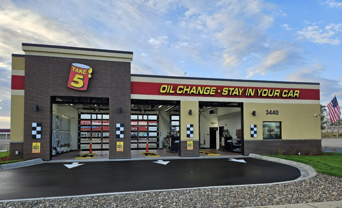 Take 5 Oil Change New St. Cloud MN Location