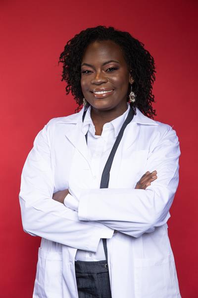 Raven The Science Maven, a nationally acclaimed science communicator, molecular biologist, and musician will act as the moderator of an all-star line up at the Connecticut Science Center’s Virtual 2020 Green Gala, on October 3.  
