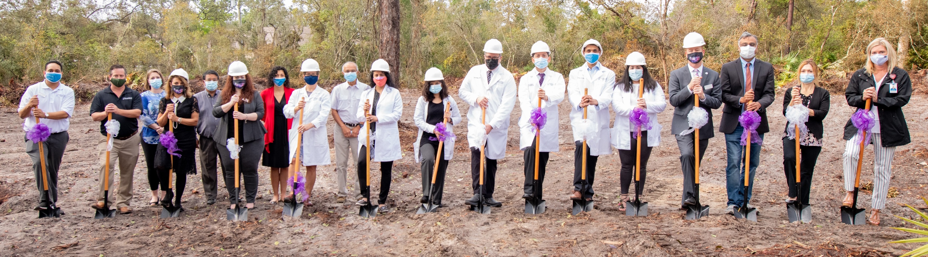 Florida Cancer Specialists physicians and staff celebrate the start of construction on the new Orange City Cancer Center.