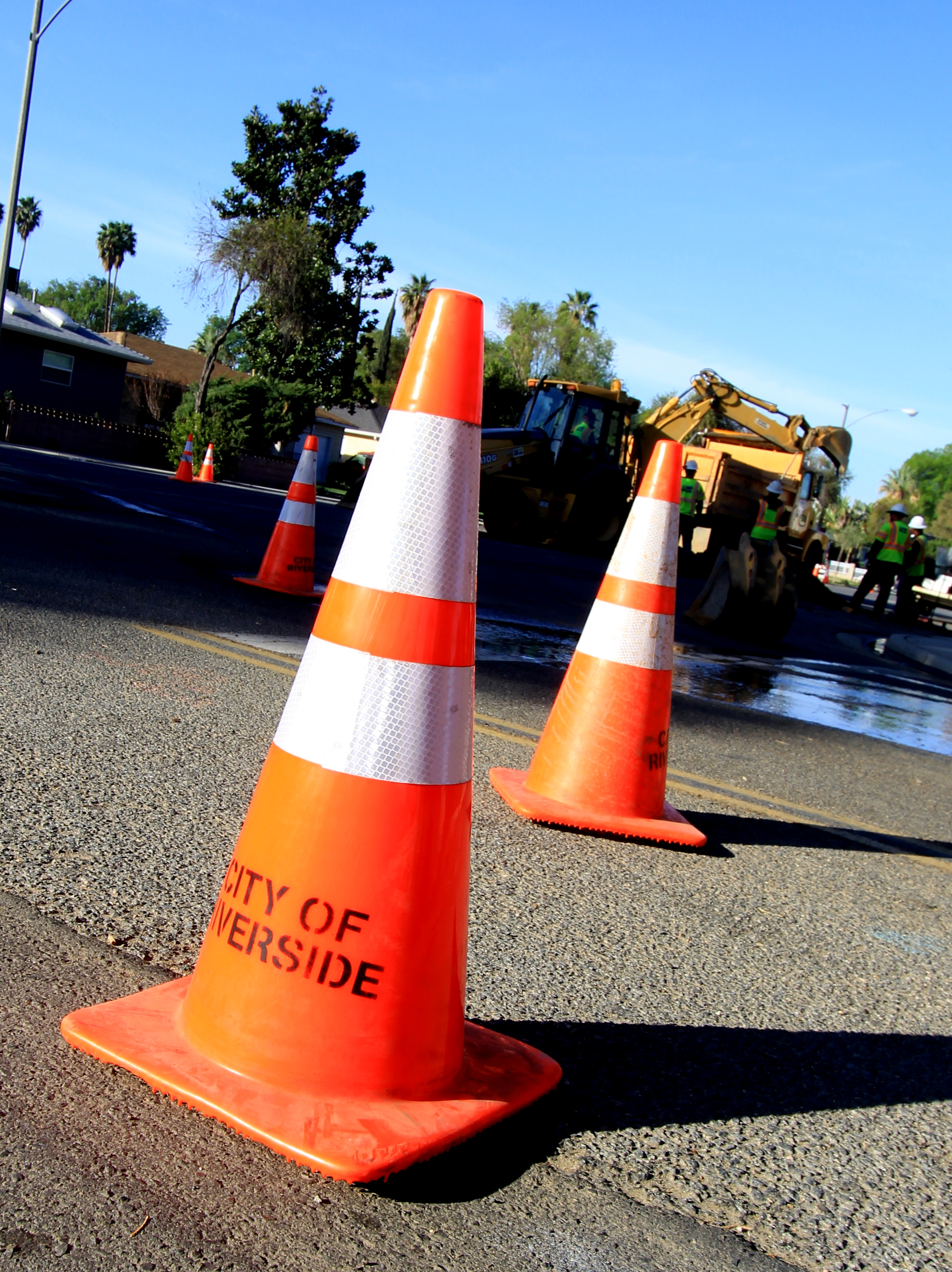 RPU workers restoring water service.