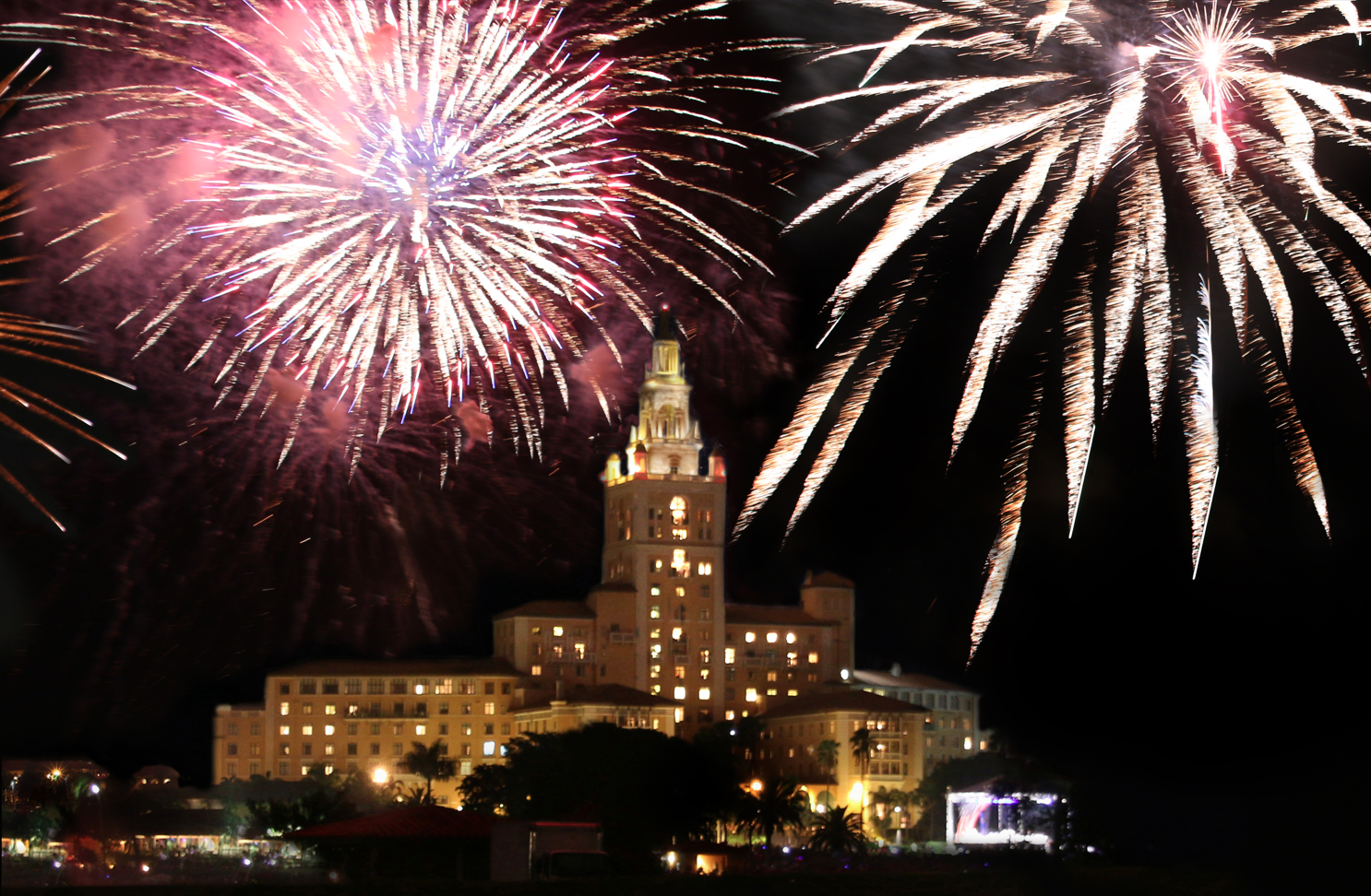 THE CITY OF CORAL GABLES AND THE BILTMORE ARE PLEASED TO ANNOUNCE THE RETURN OF THE SPECTACULAR 4th OF JULY FIREWORKS CELEBRATION AT THE ICONIC BILTMORE HOTEL