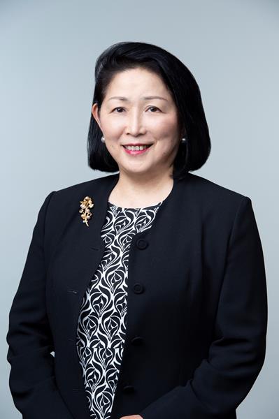 Sakie Tachibana Fukushima is the first female executive appointed to Konica Minolta, Inc.'s Board of Directors.