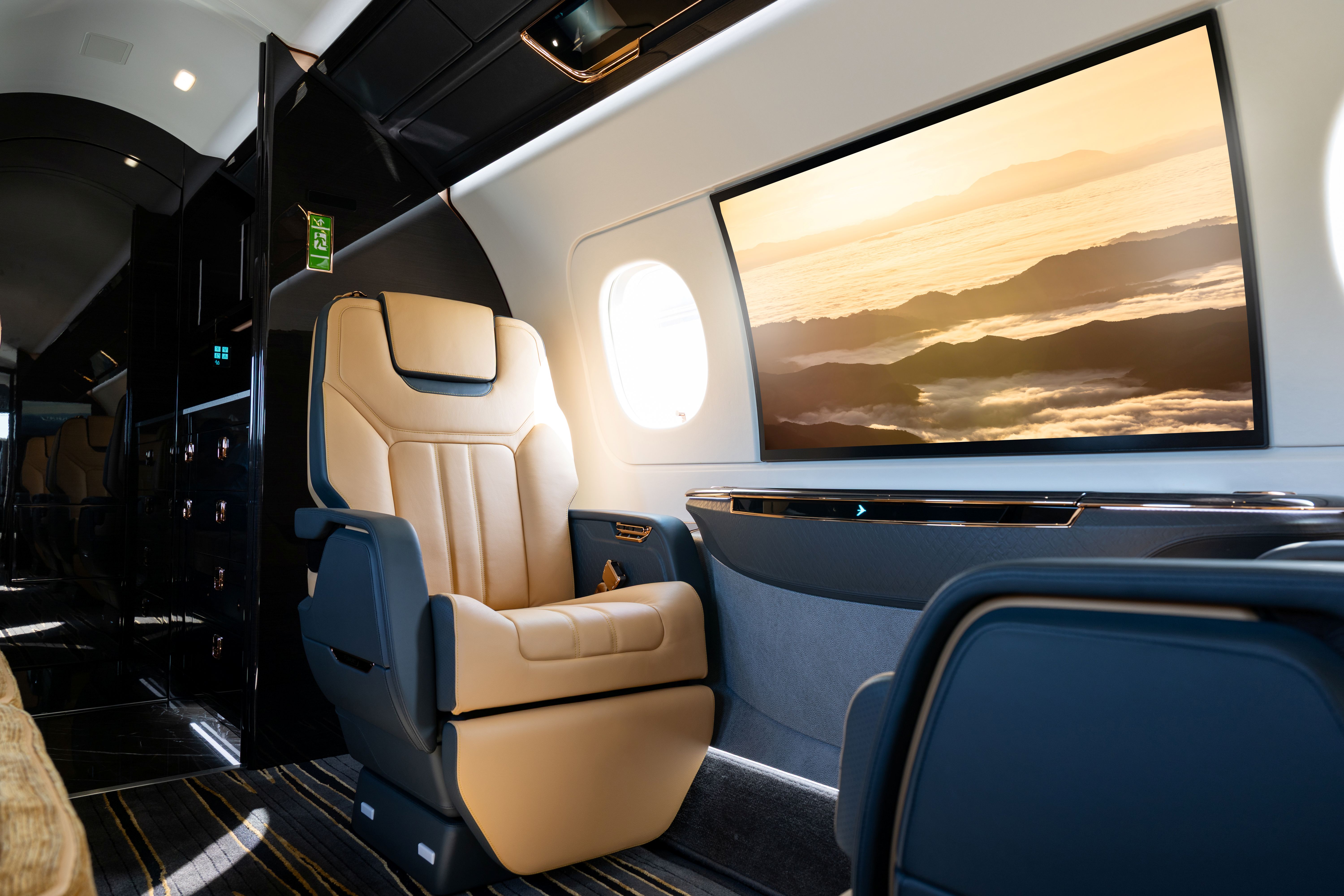 FLEXJET FIRST TO RECEIVE EMBRAER PRAETOR 600E DELIVERY, INTRODUCING REVOLUTIONARY SMART WINDOW™ TECHNOLOGY