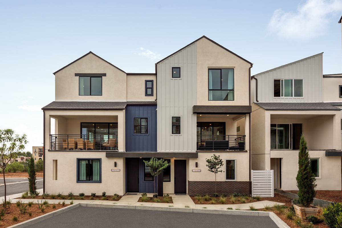 The Heights at Ponte Vista