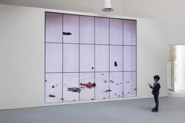 Ian Cheng
Installation view: "BOB", Central Pavilion, Giardini, Venice Biennale, Venice, 2019
Copyright Ian Cheng
Courtesy the artist and Gladstone Gallery, New York and Brussels
Photography by: Andrea Rossetti 