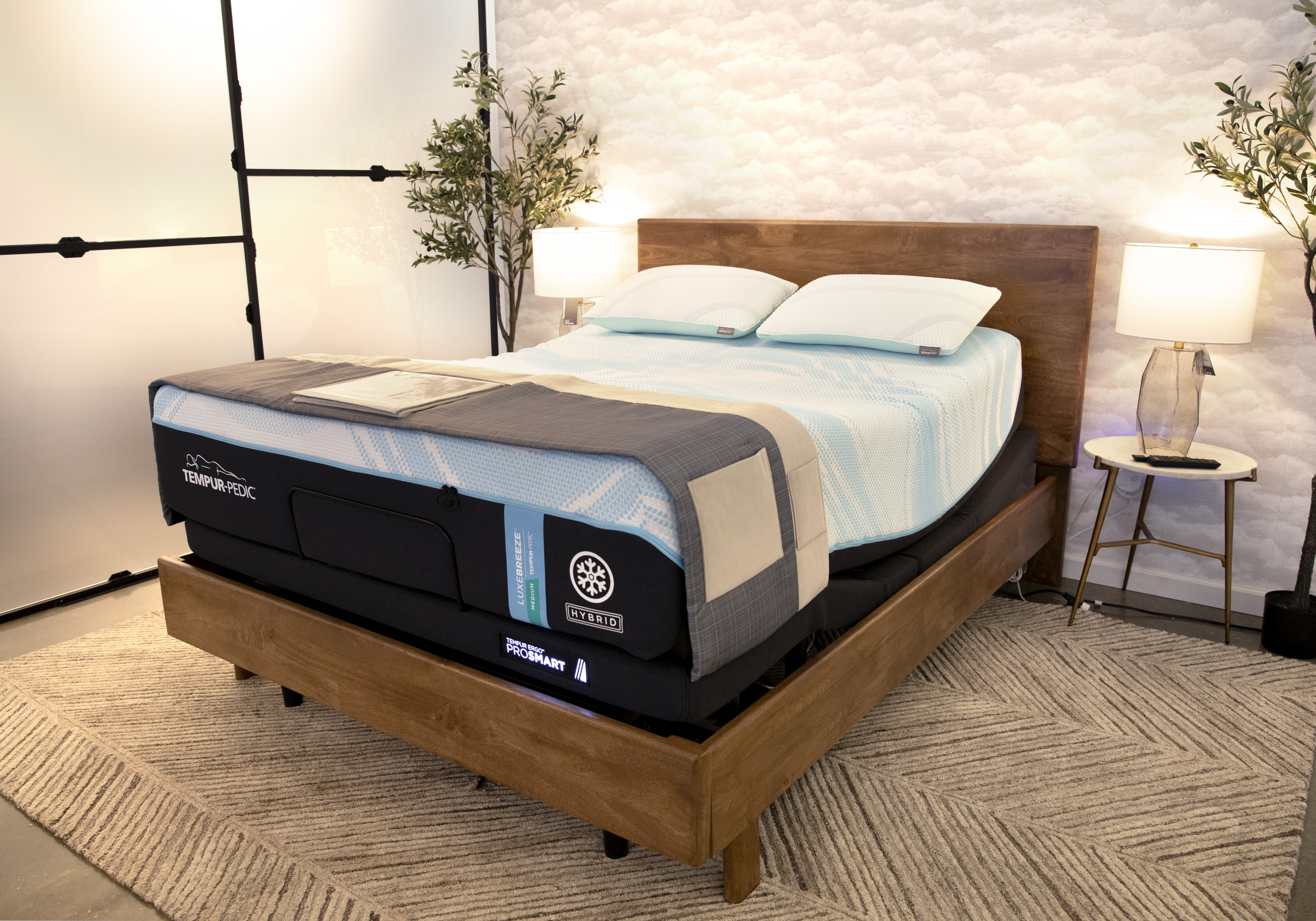 Ashley Spotlights NEW TEMPUR-Ergo® ProSmart™ Base and TEMPUR-LuxeBreeze® Mattress