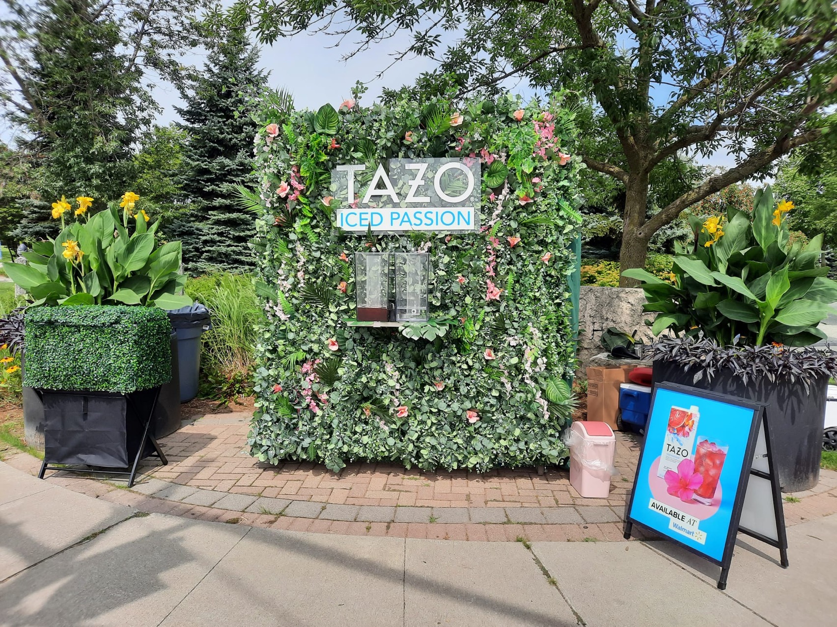 TAZO’s Iced Passion Botanical Billboard 