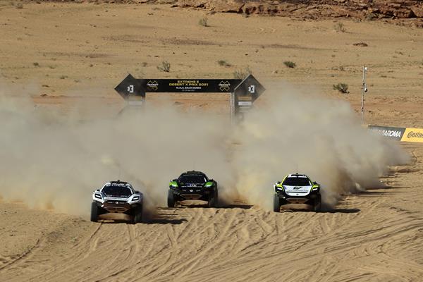 A scene from the Extreme E race in Saudi Arabia.