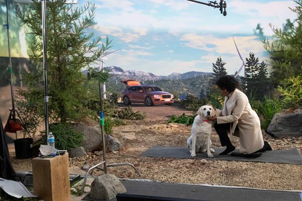Bringing Hollywood to corporate communications — behind the (virtual) curtain of the xR Stage