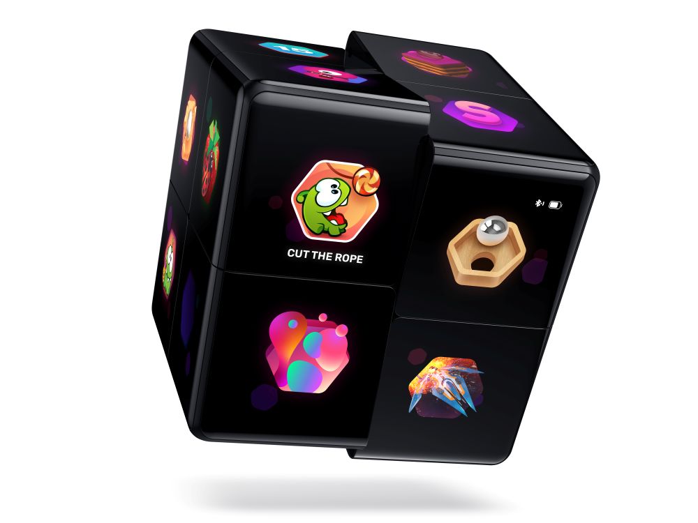 The Rubik’s® WOWCube®