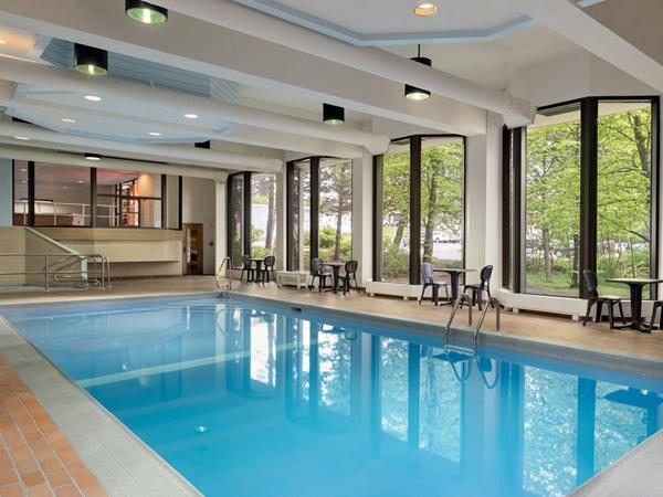 La plupart des établissements ont une piscine ou un centre de fitness pour que vous puissiez profiter au maximum de votre journée. (Travelodge by Wyndham Sydney, NS)
