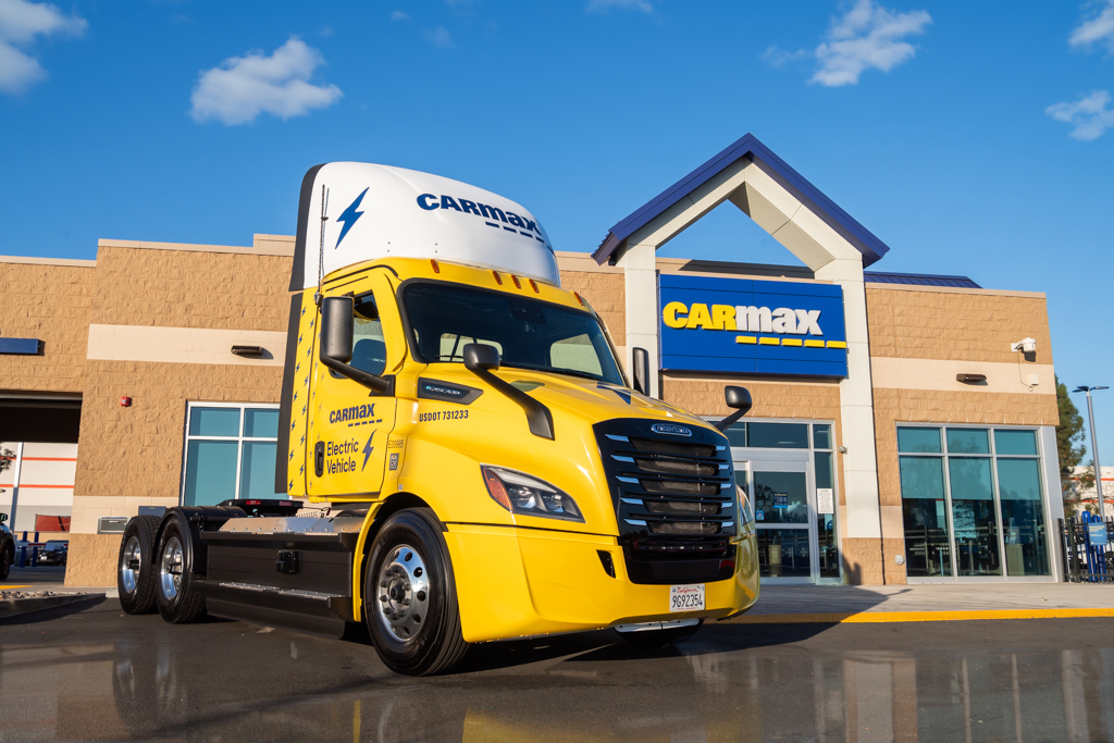 CarMax Electric Semi-Truck Vehicle Hauler