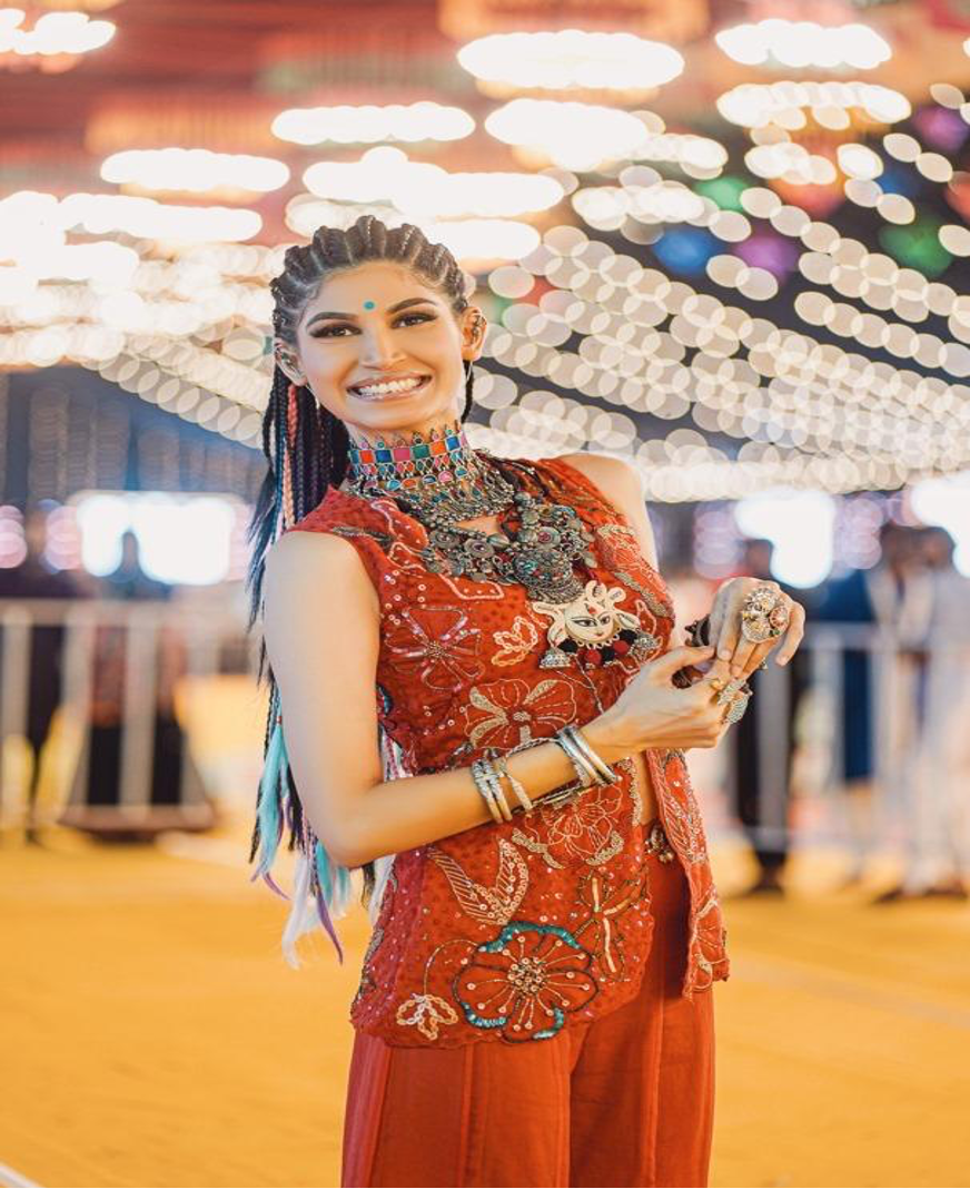 Purva Mantri's USA Tour: A Celebration of Indian Culture with PM Modi's 'Aavati Kalay'