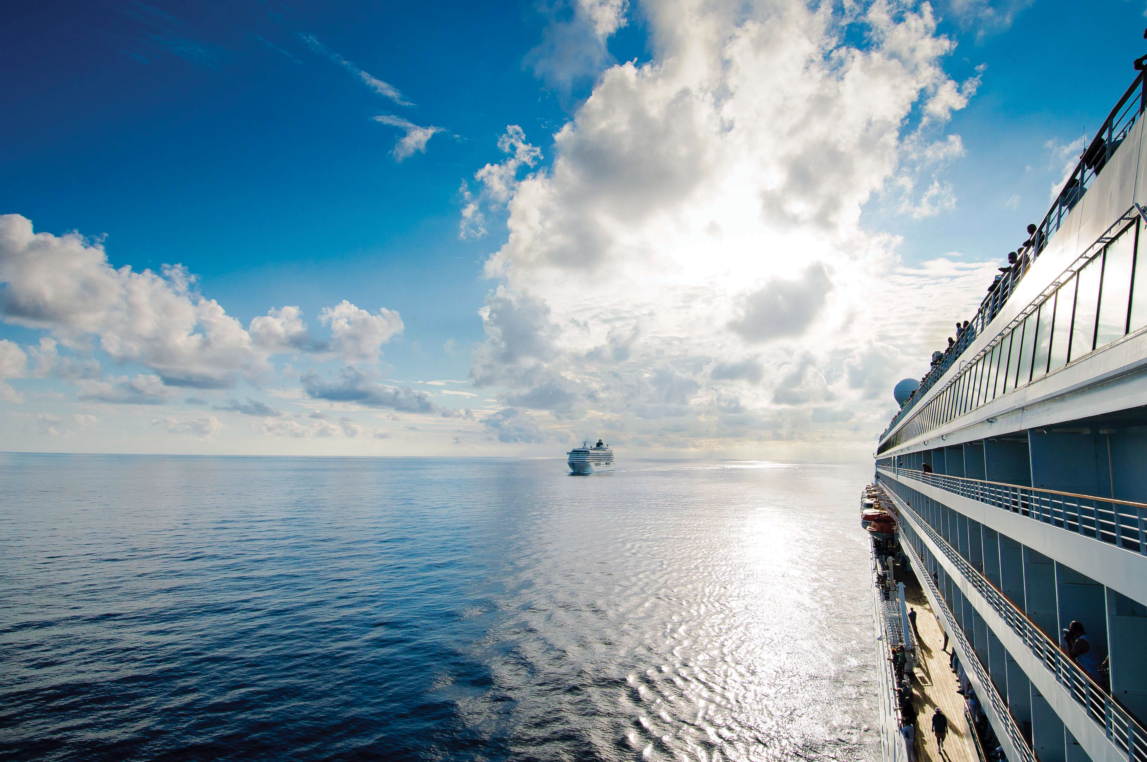 Crystal Symphony & Crystal Serenity