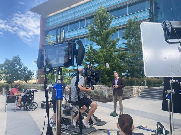 Behind the scenes of the doTERRA Pursue 2020 Global Connection.