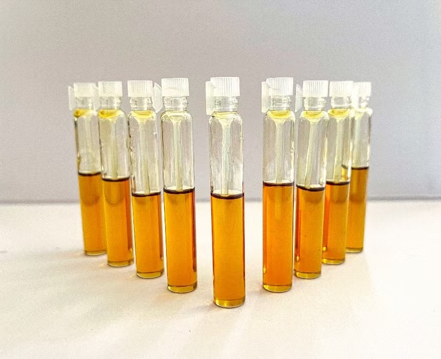 Agarwood oil