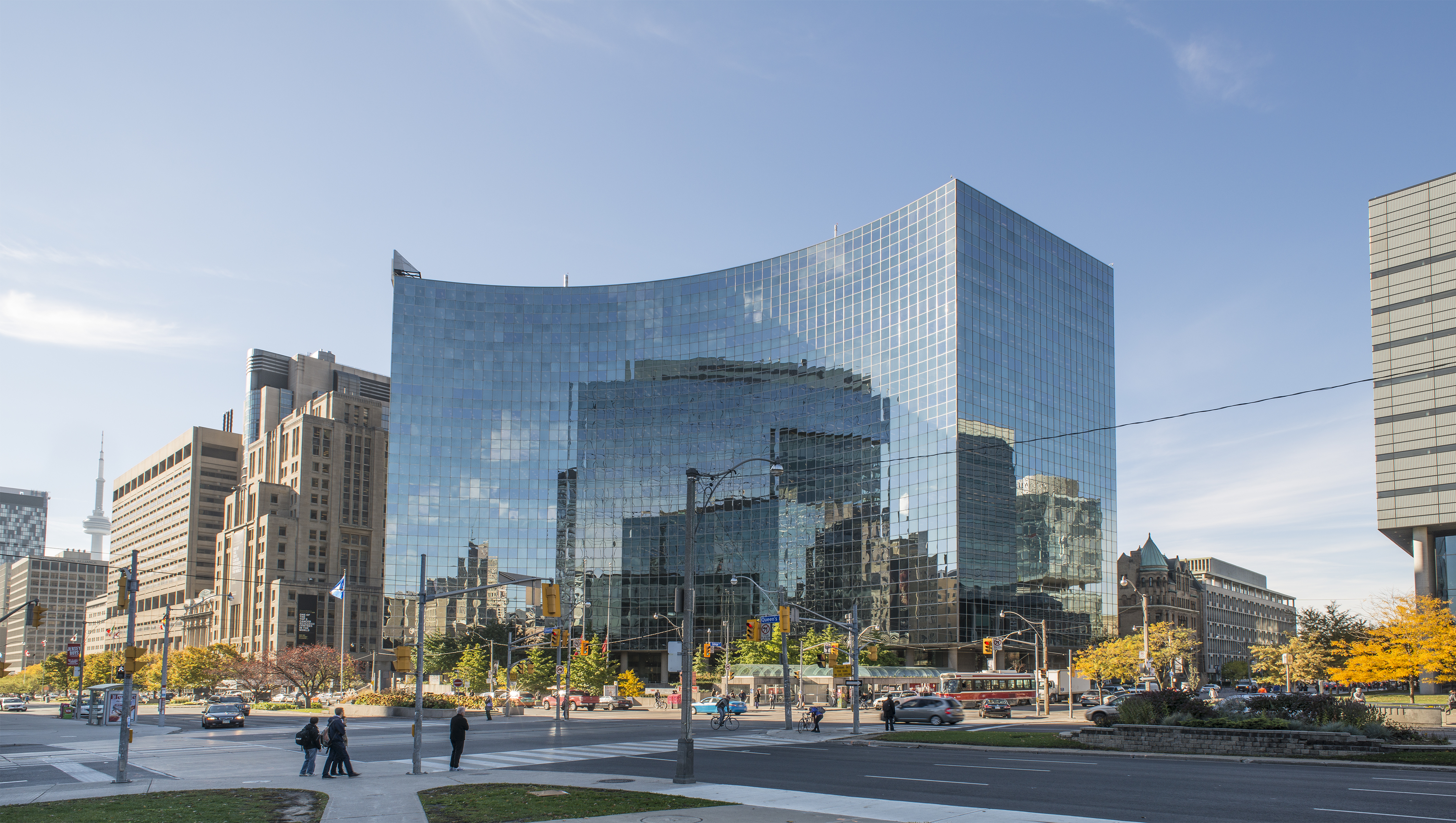 Photo of 700 University Avenue, Toronto
