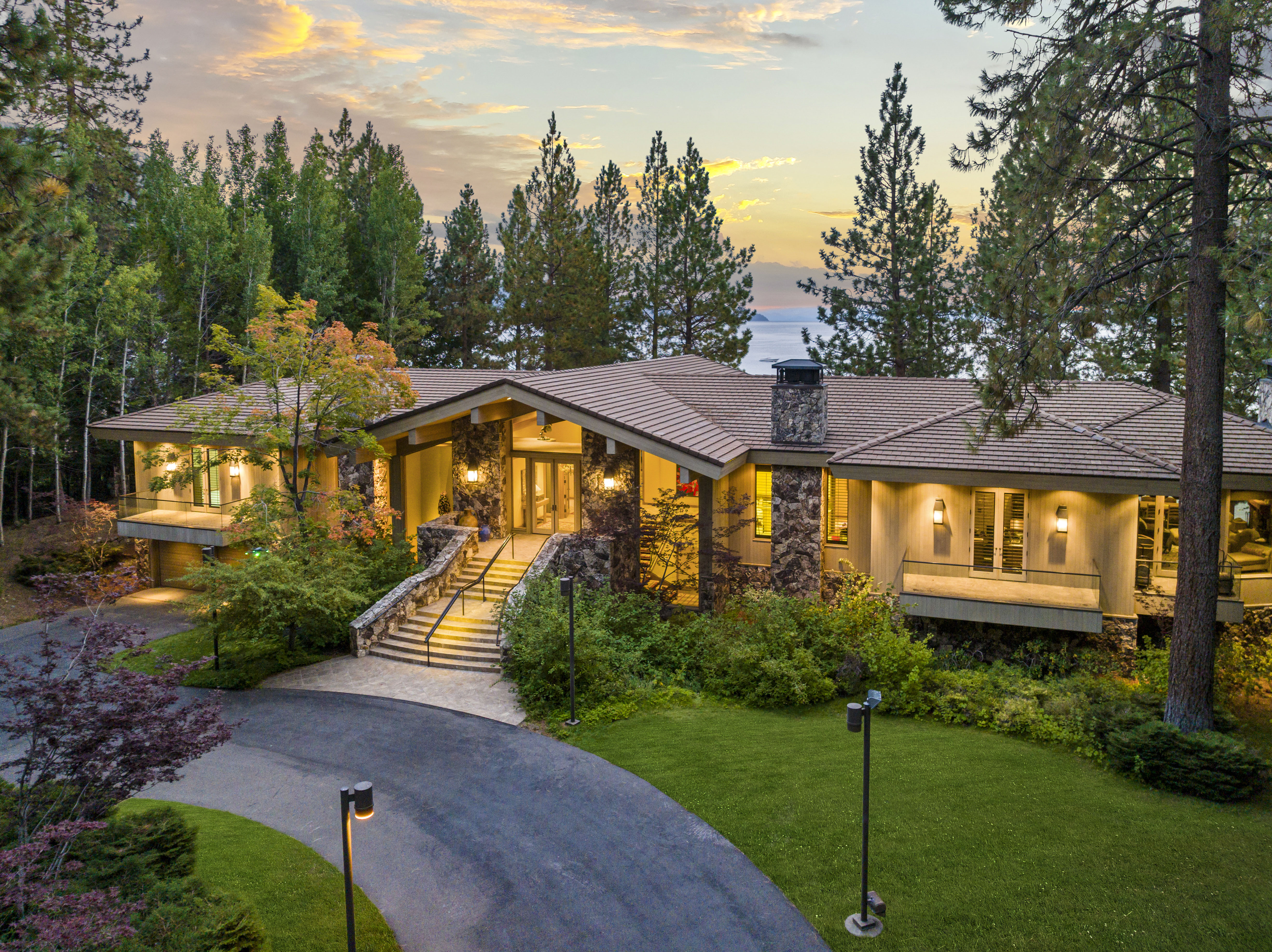 1041 Lakeshore Boulevard, Lake Tahoe, Nevada