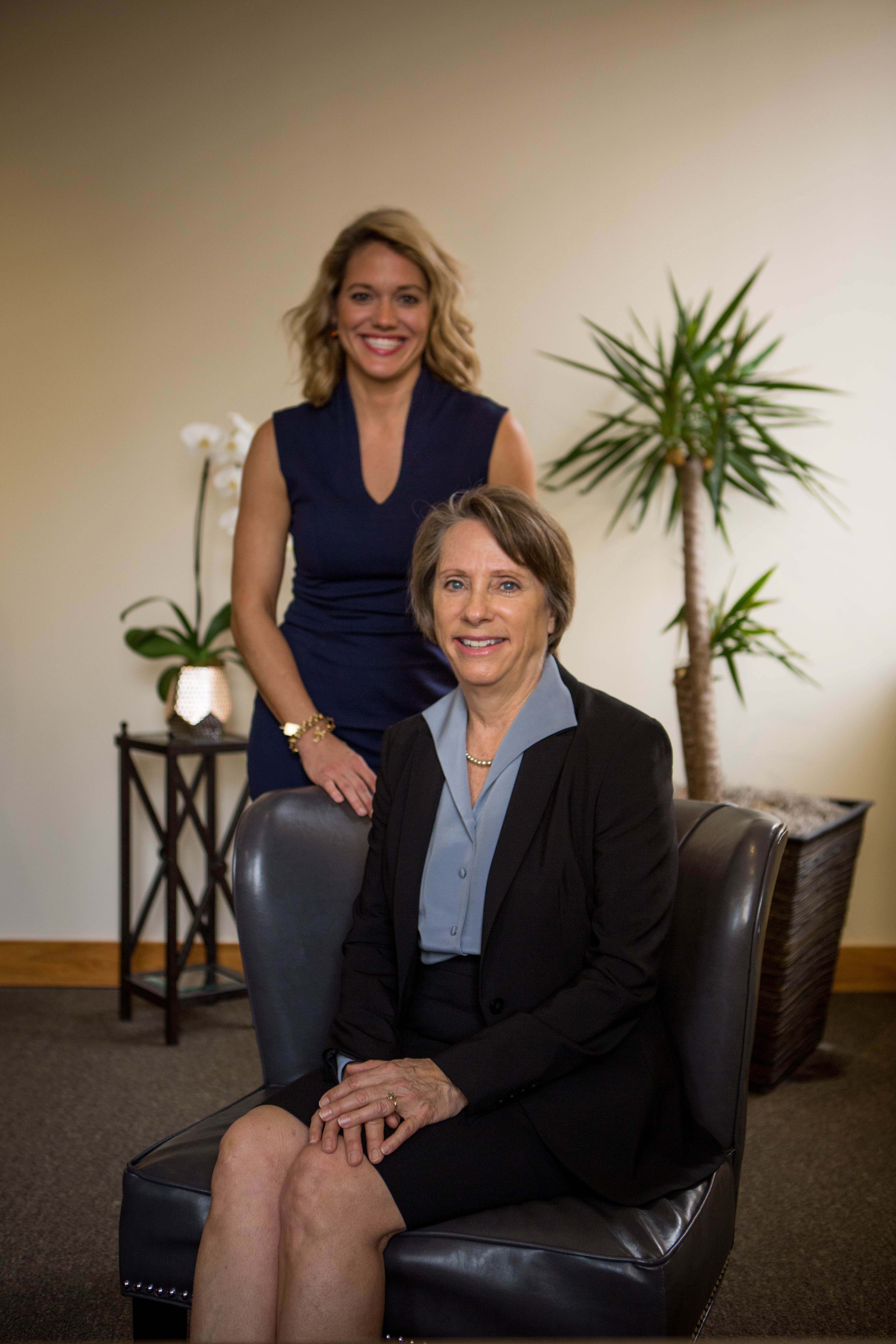 Ashlie (top) and Barbara (bottom) Teeling, Co-founders of Teeling & Co.