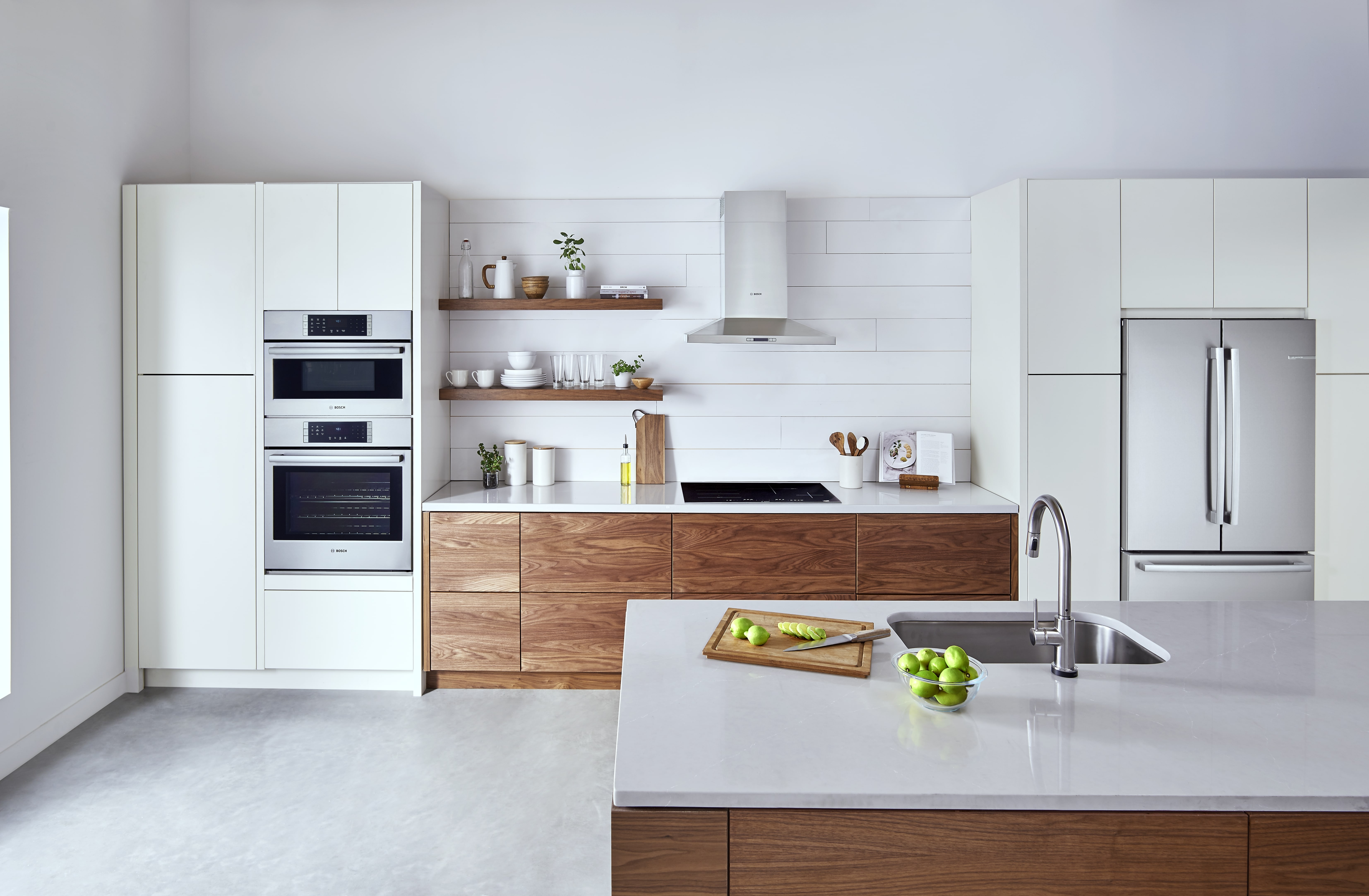 Bosch home. Kitchen Smart is a specialized retailer of High quality Kitchen Furniture and Appliances перевод.