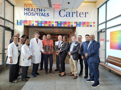 Caption - HJC CEO Floyd R. Long; Chief Medical Officer Dr. Michael Schuster; Chief Nursing Officer Meriam Pineda; LTACH Pulmonary Director Dr. William Dinan; Dr. Pappathi Anbalagan; Director of Respiratory Care Ms. Juliet Esan; and other members of the clinical and operations team.