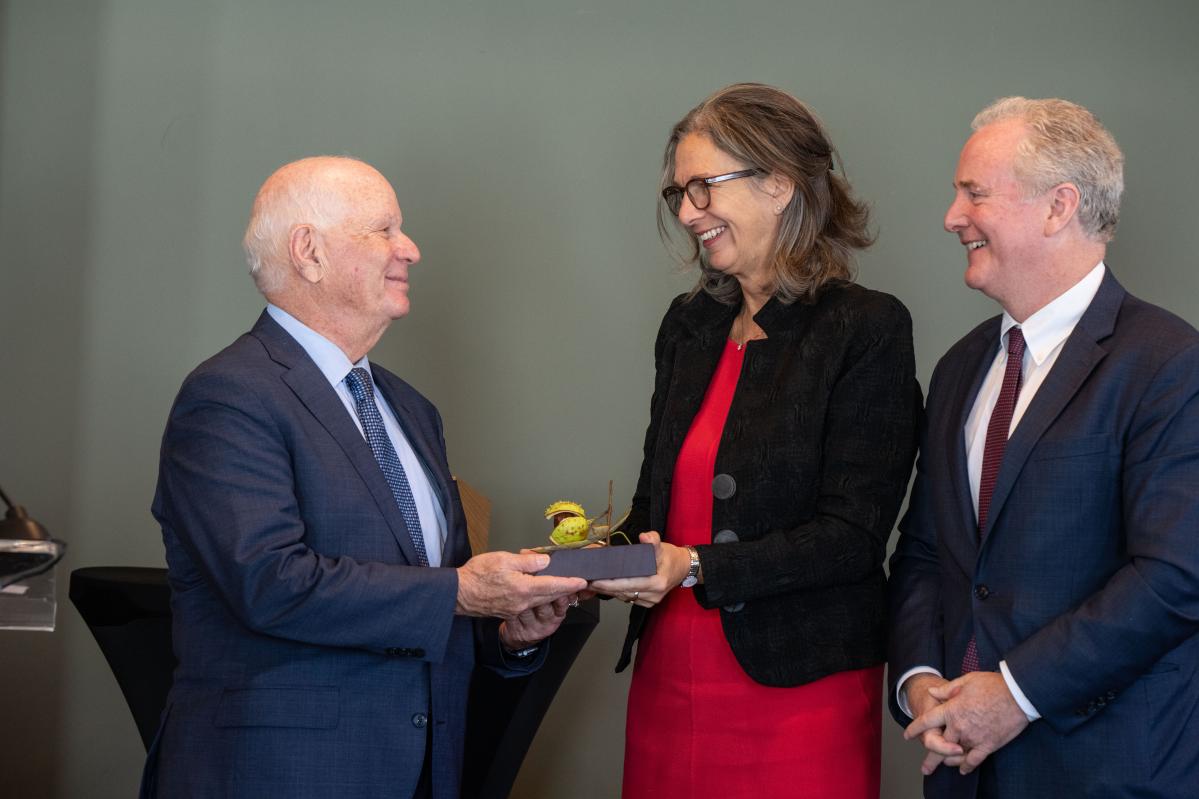 Senator Ben Cardin, Recipient of the 2023 Anne Frank Award