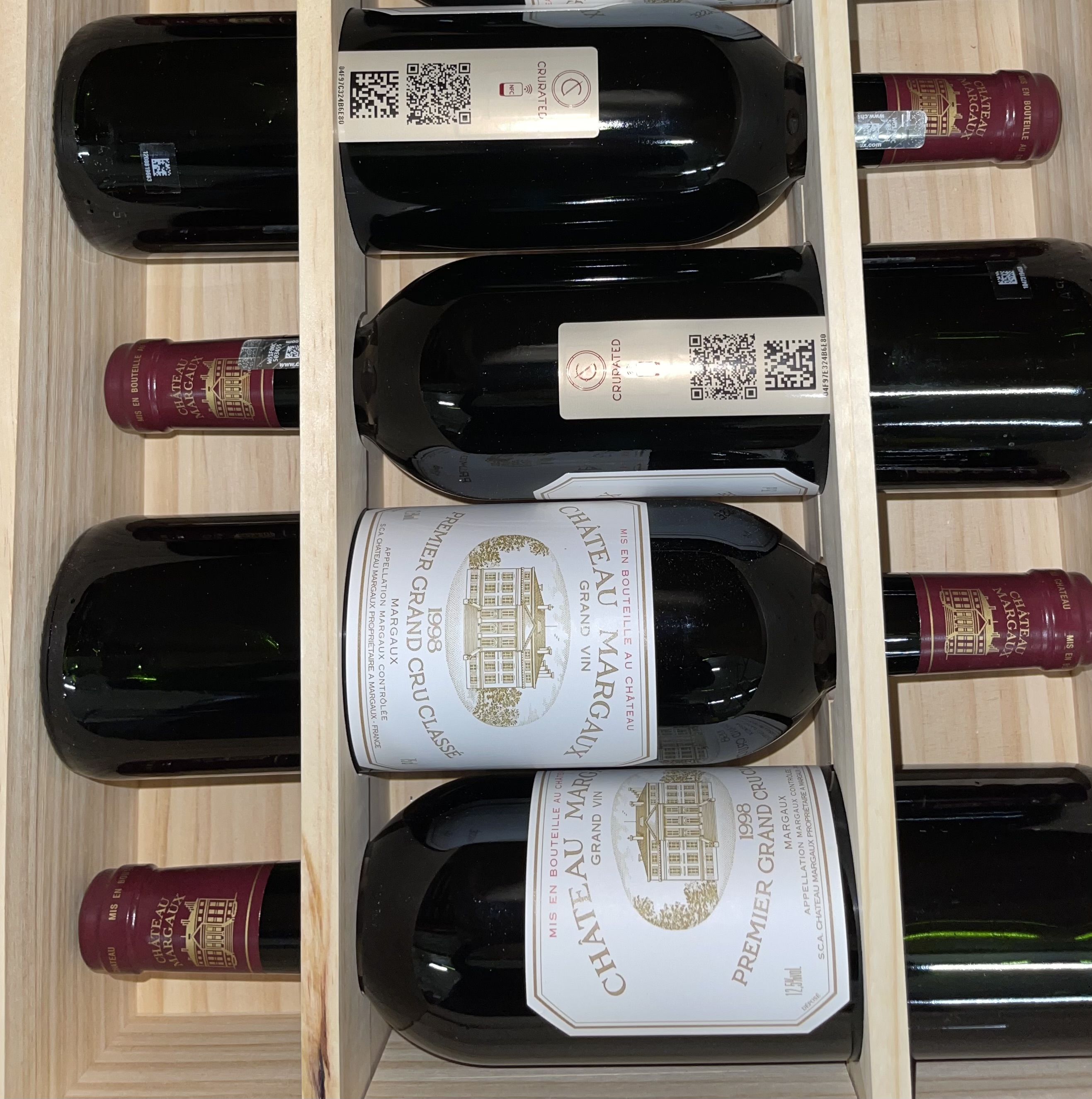 Crurated Wine Bottle with NFC RFID