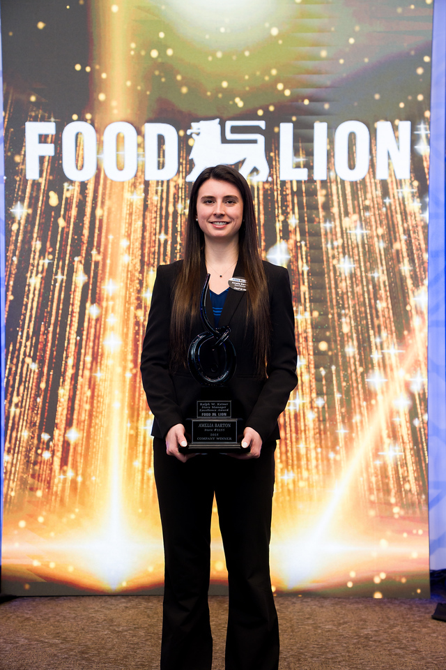 Amelia Barton of Charlotte, N.C., Named Food Lion’s Store Manager of the Year