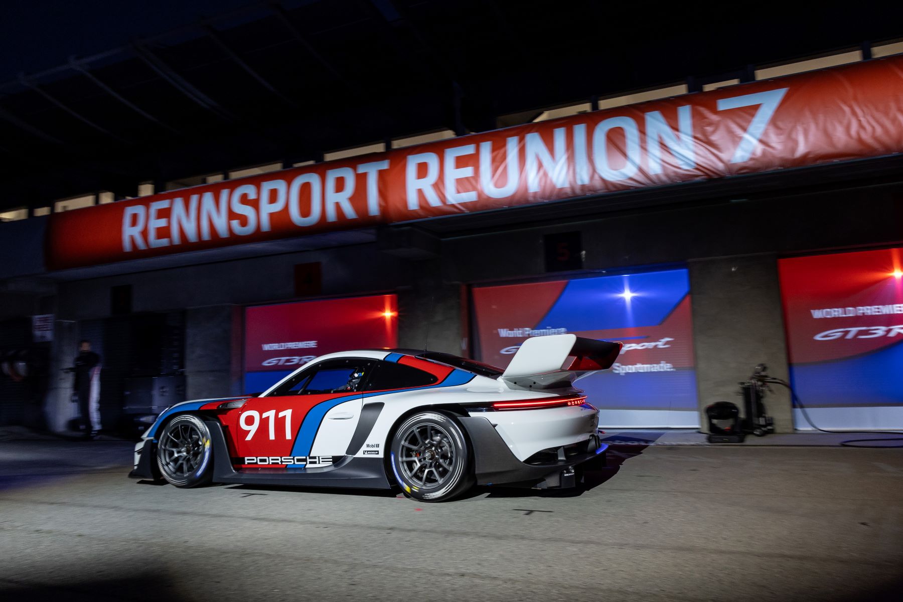 Friday at the Rennsport Reunion 7: The 911 GT3 R rennsport makes its global public debut