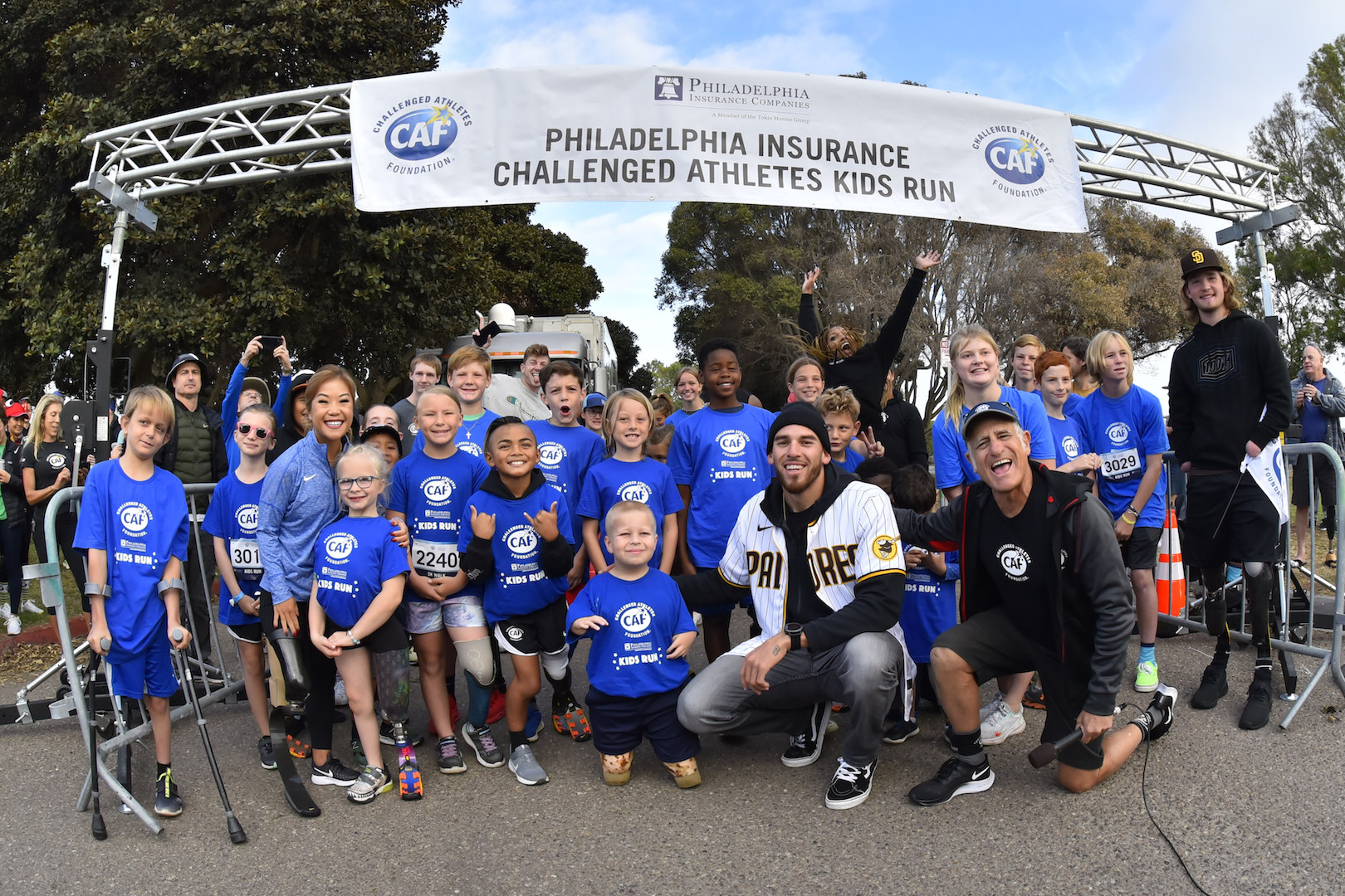 The CAF community weekend featured an extraordinary series of events that united supporters, spectators, volunteers and athletes to support athletes with physical challenges. 