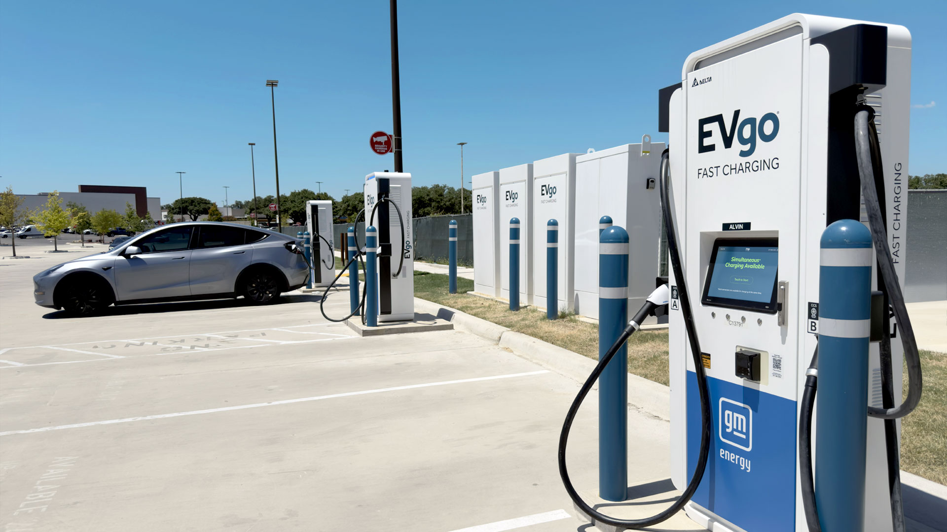 EVgo wynwood-village-station-press-release-2
