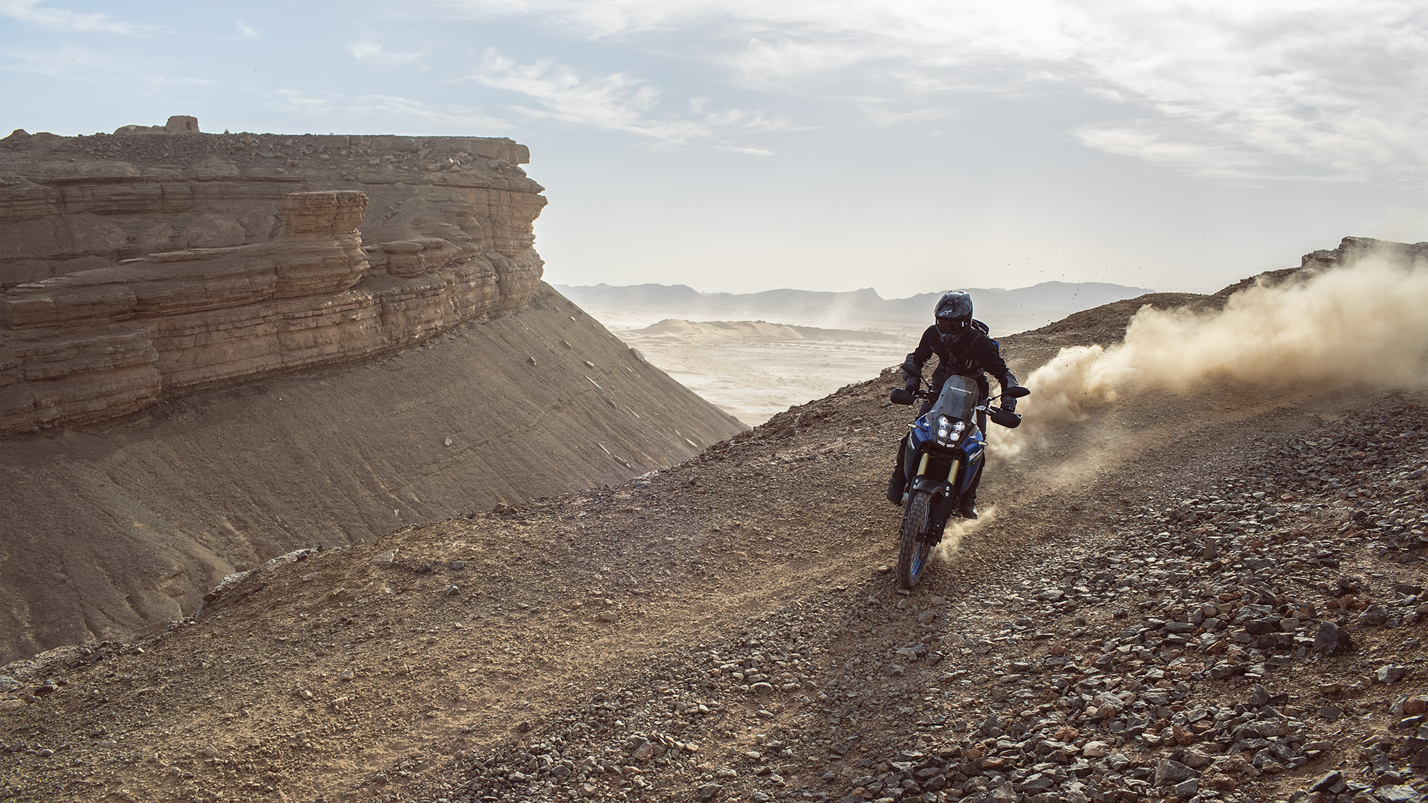 2023_YAM_XTZ700_EU_DPBMC_ACT_009_03