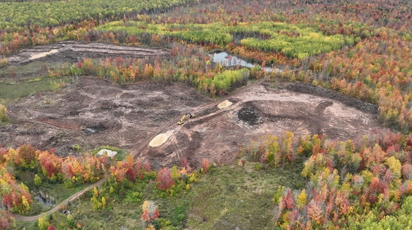 Site preparation work for the construction of 18.3 acres on-site mitigation wetlands. An additional off-site 717-acre wetland preservation area is part of wetland mitigation obligations.