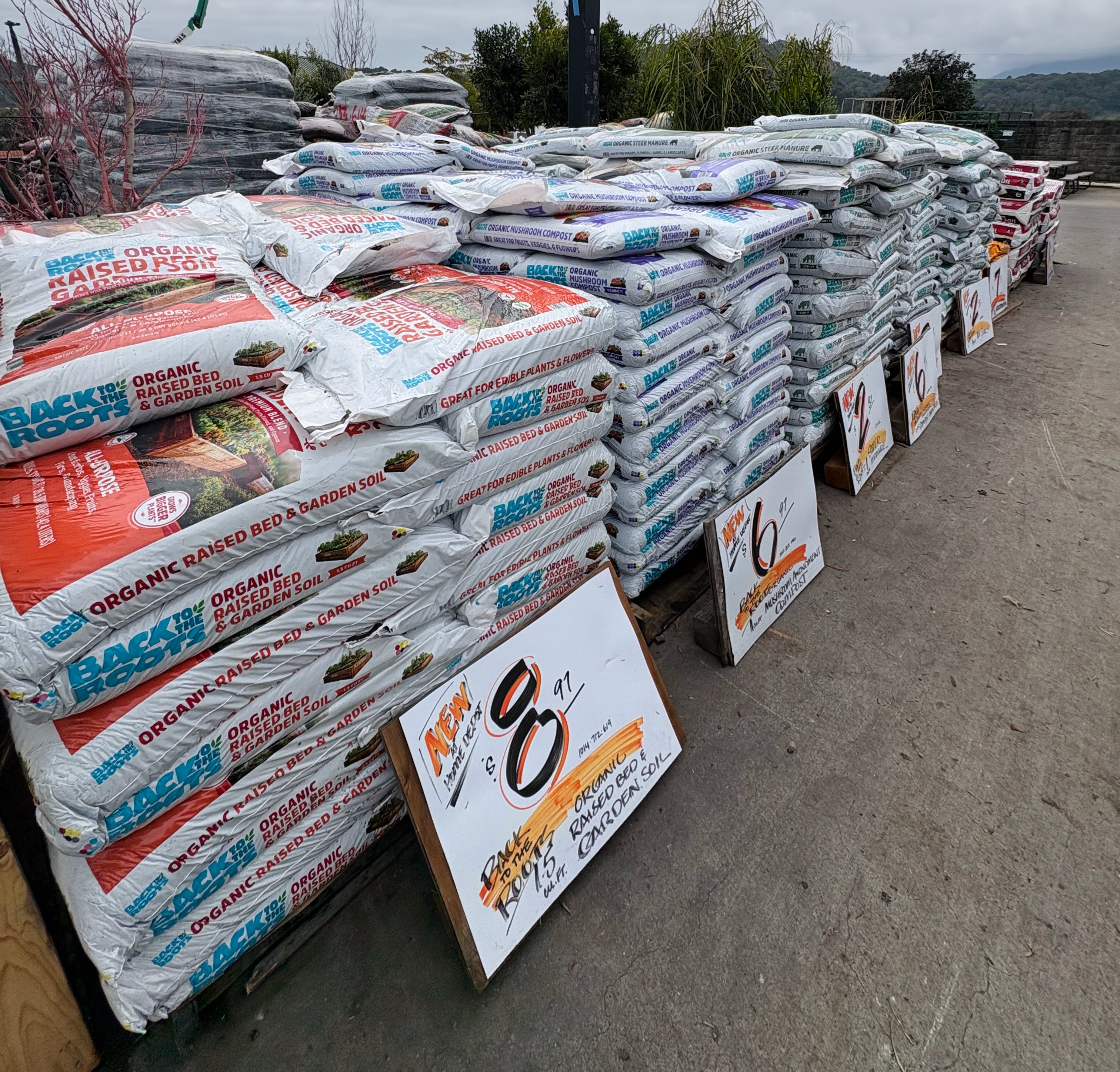 Back to the Roots Announces Major Organic Soil Expansion at The Home Depot