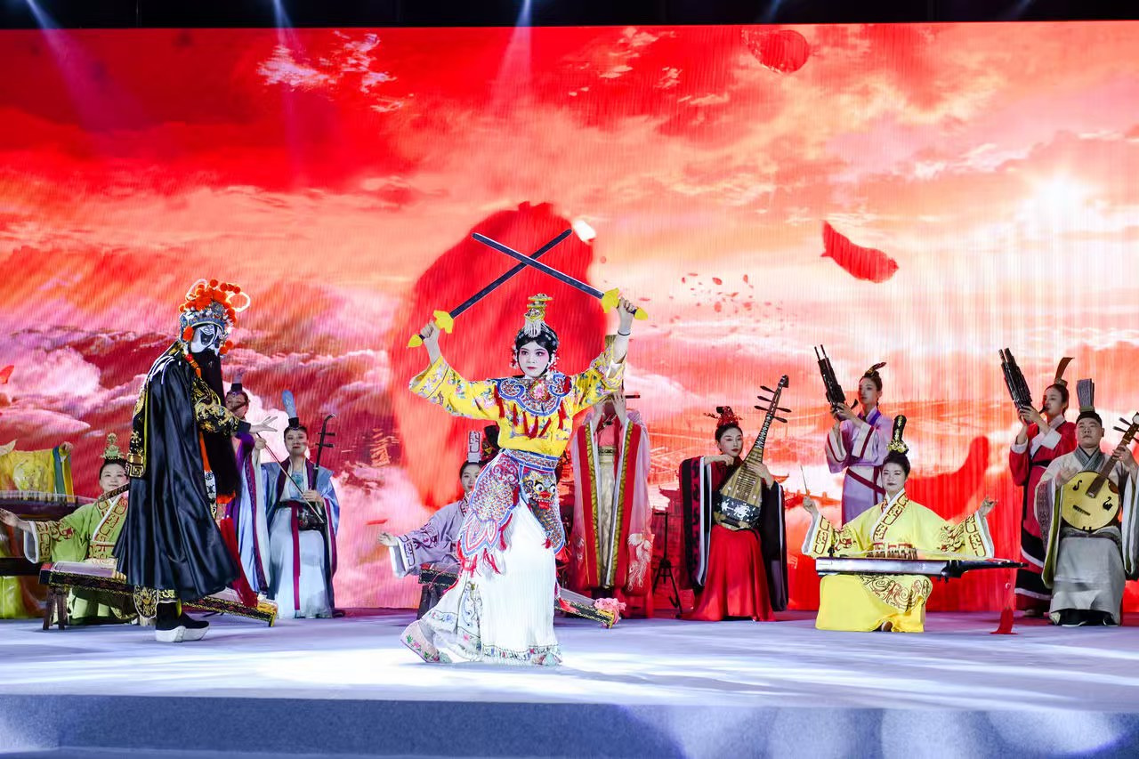 "Splendid Jiangsu" Shines in Hong Kong and Macao, Opening a New Chapter of Cultural Exchange and Industrial Integration