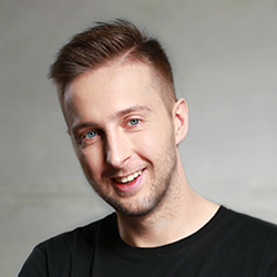 Bartosz (Bartek) Jędrychowski - Co-Founder and Managing Director