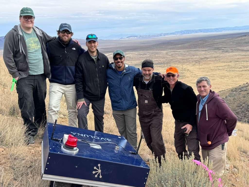 Voluna and CMD team with the Gammine sensing system during a Nevada field deployment