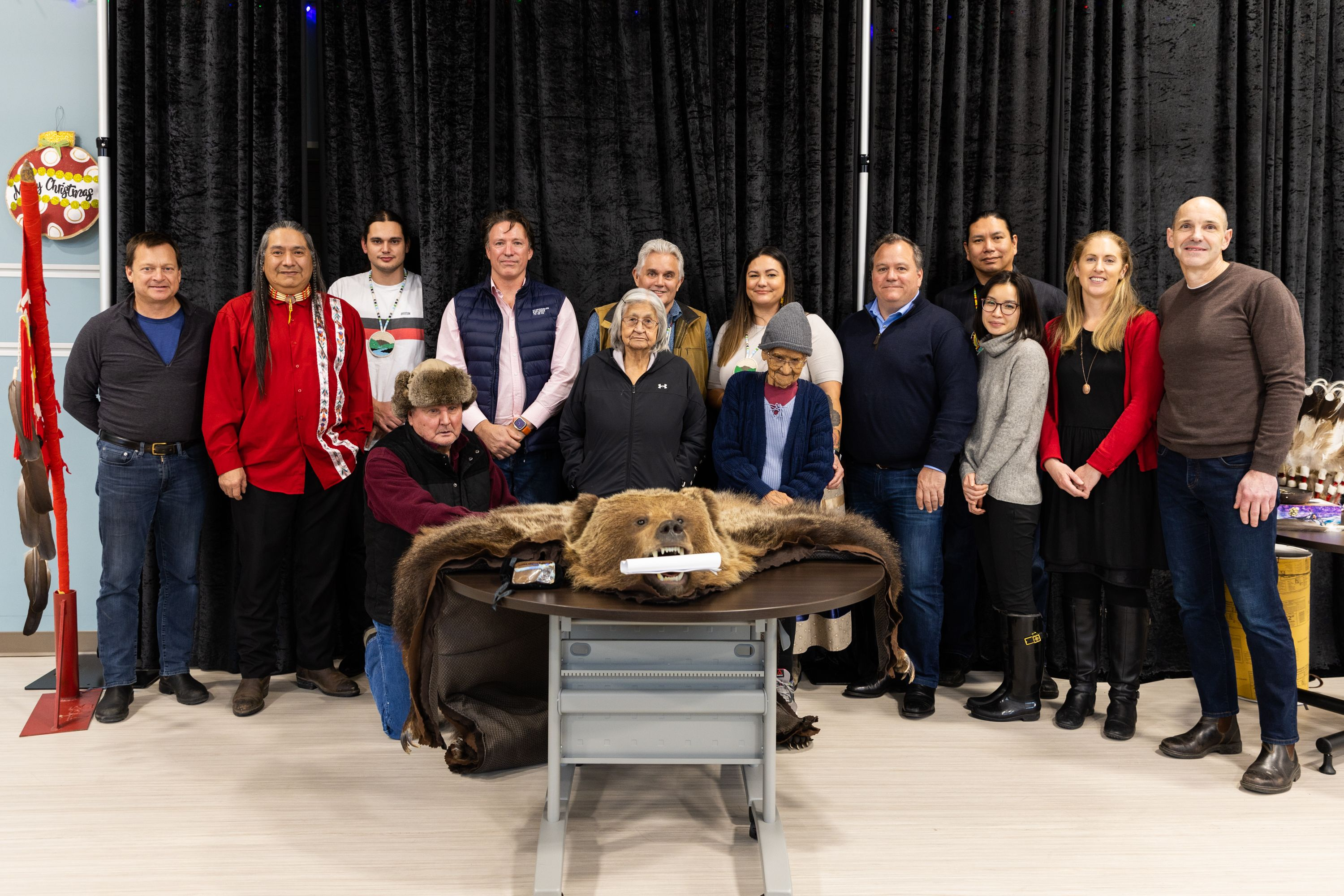 Back: Donald McInnes,  Kyle Shottanana, Avery Gravelle, Ian Maxwell, Garrett Gravelle, Heidi Gravelle, Matt Fifield, Marion Ngo, Abby Cousins,  Bill Arling. Front: John Gravelle, Mary Mahseelah,  Elizabeth Ignatious.