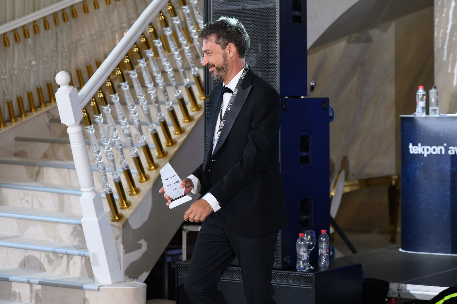 Zakeke CEO Angelo Coletta Wins “Innovator of the Year” at 2025 Tekpon Awards