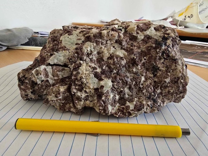 Eudialyte rock from the Tanbreez Project