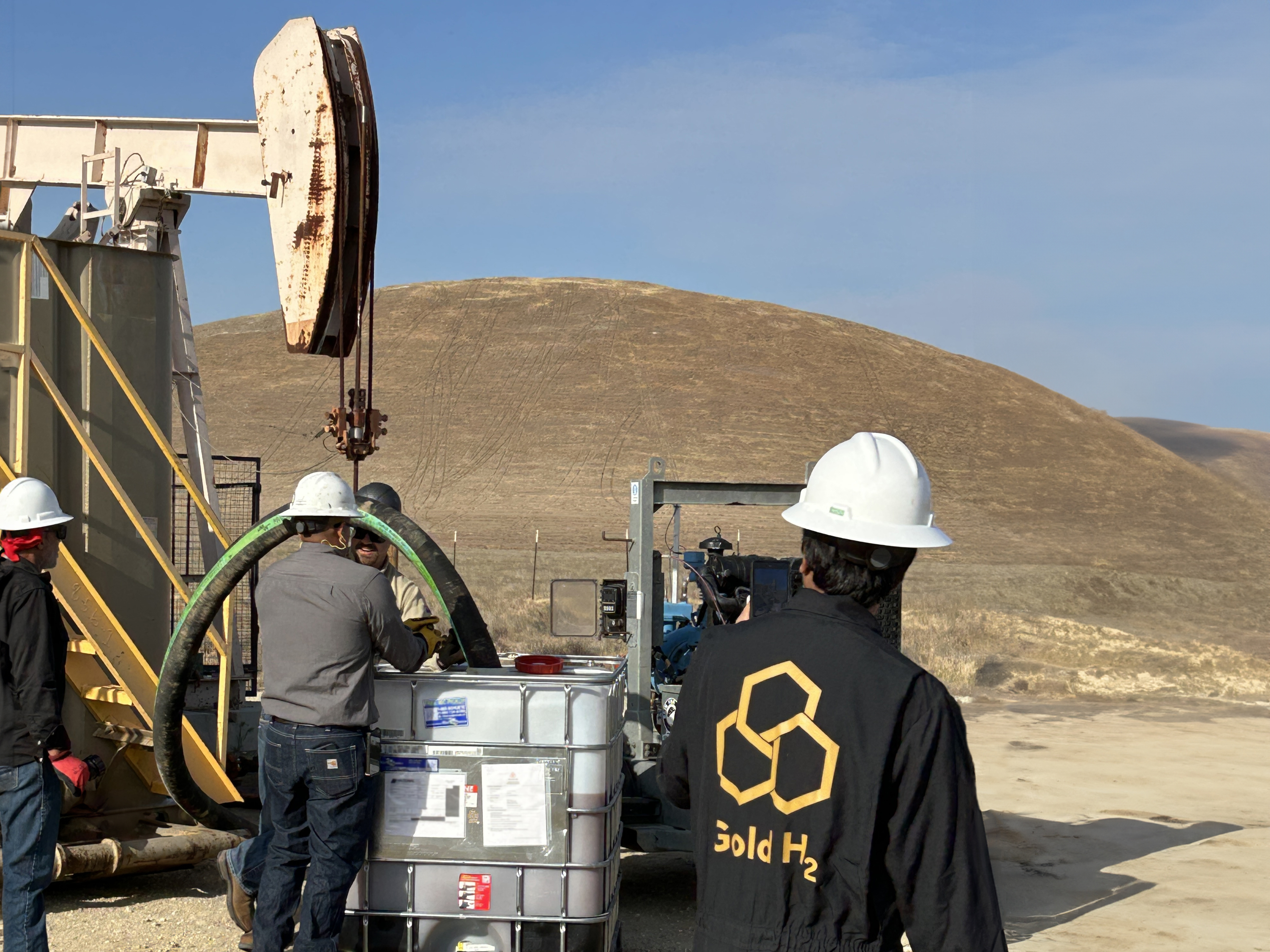 Gold H2, a climate tech energy company, today announced the successful completion of the world’s first field trial demonstrating subsurface bio-stimulated hydrogen production